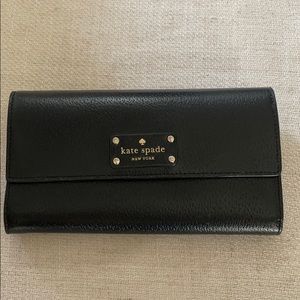Black Kate Spade Wellesley Jean Wallet